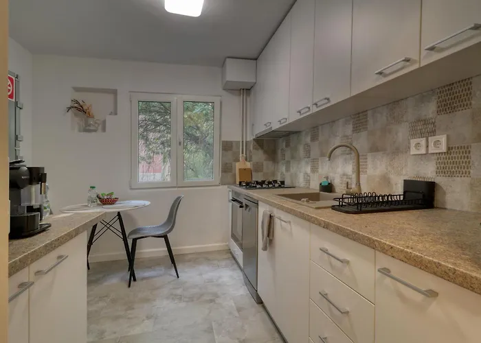 Apartman Quito - Stylish & Quiet Bukarest