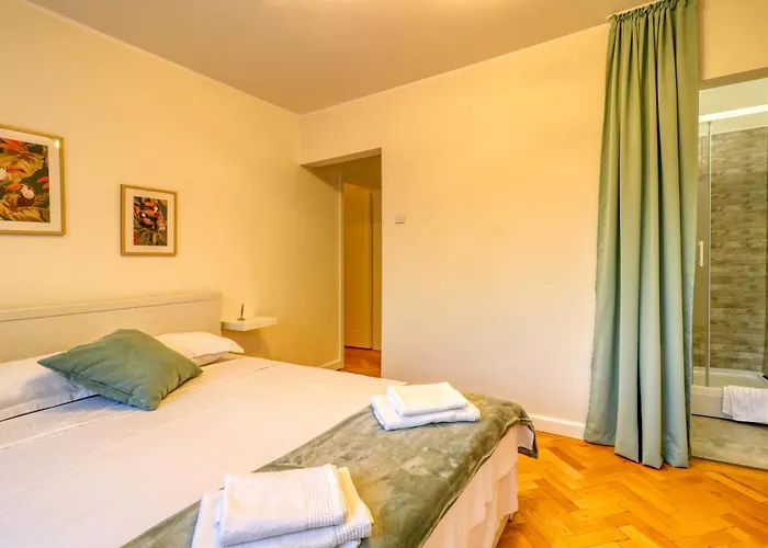 Quito - Stylish & Quiet Бухарест