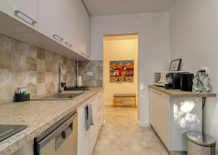 Quito - Stylish & Quiet Apartament Bukareszt
