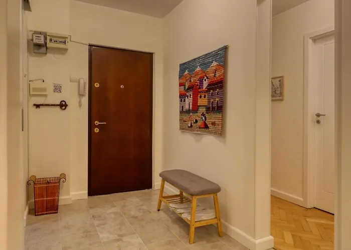 Quito - Stylish & Quiet