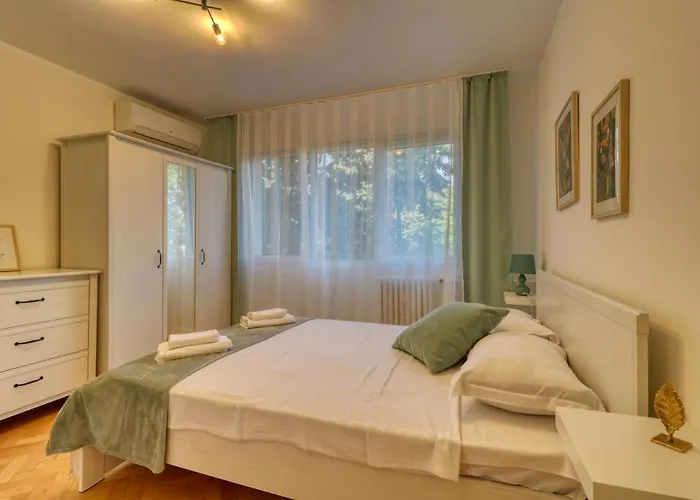 Apartman Quito - Stylish & Quiet